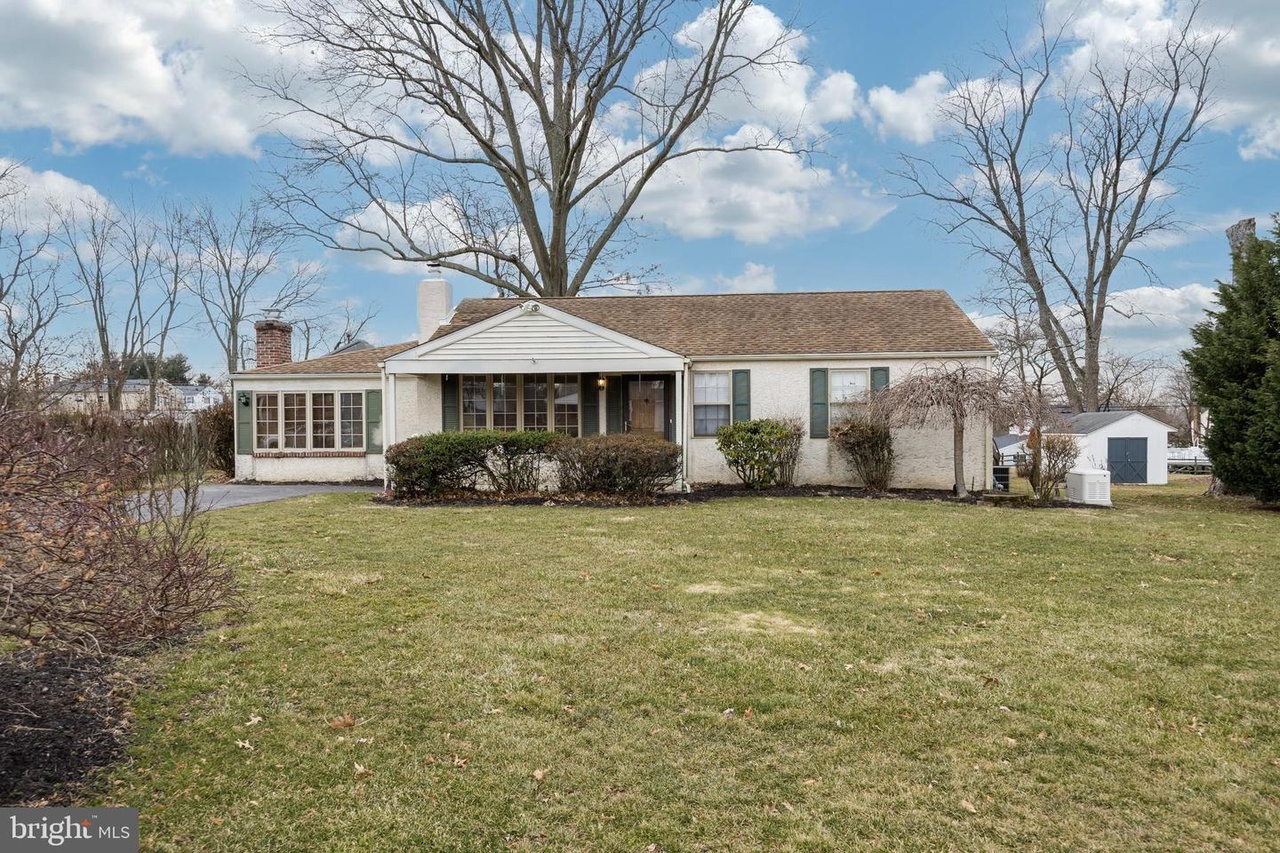 3224 W Mount Kirk, Eagleville, PA 19403 MLS PAMC2063446 Redfin