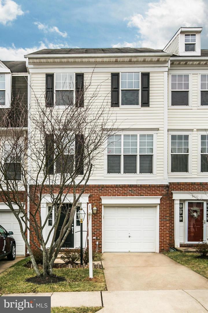 8131 Rainwater Cir, Manassas, VA 20111 | Redfin