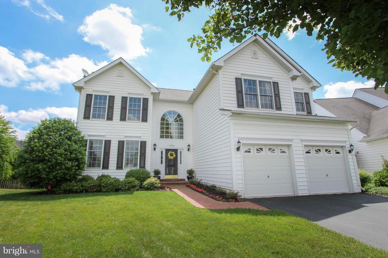 43716 Biddle Ln, South Riding, VA 20152 MLS 1000623453 Redfin