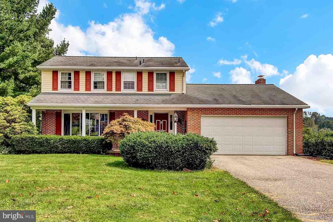 254 Nollyn Dr, York Twp, PA 17313 | MLS# 1000795455 | Redfin