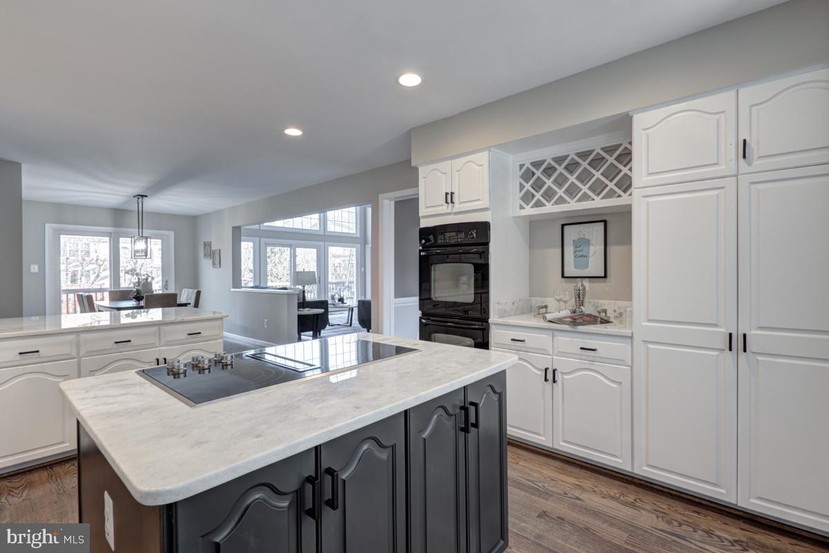 5803 Hampton Forest Way, Fairfax, VA 22030 MLS VAFX2042458 Redfin