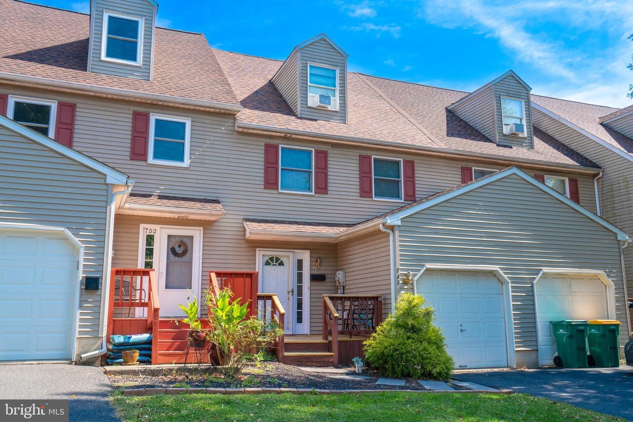 748 Cedar Ct, Red Hill, PA 18076 MLS PAMC2052498 Redfin