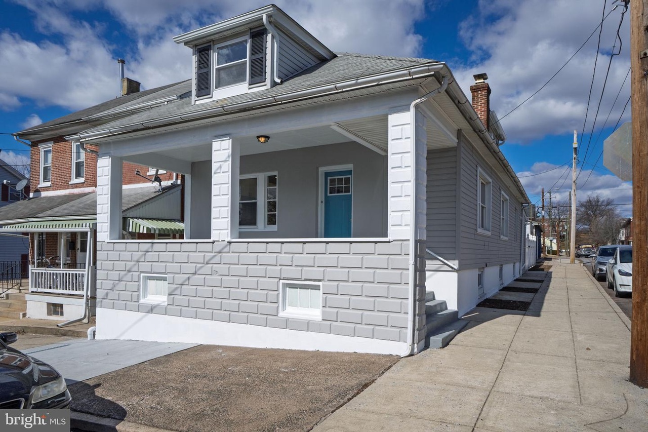 895 South St, Pottstown, PA 19464 | Redfin