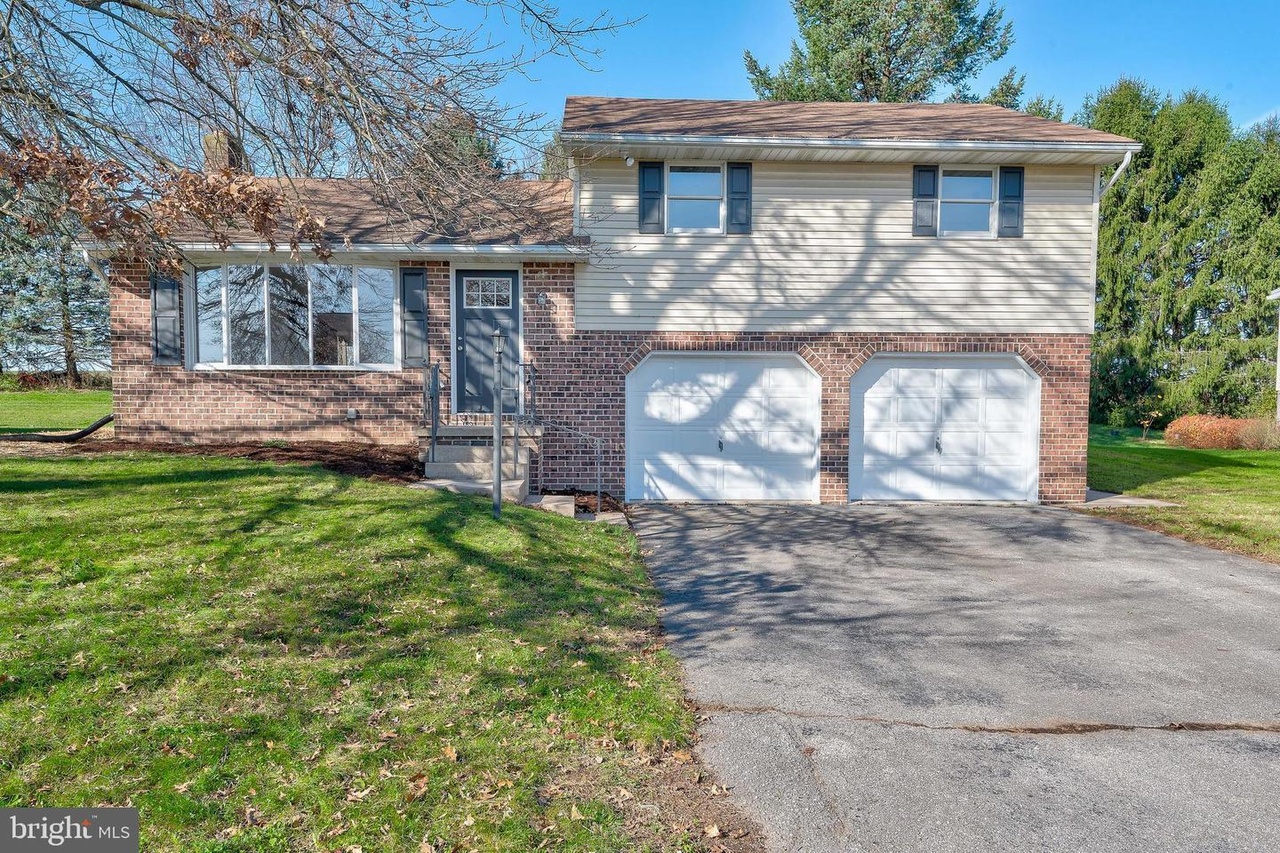 216 Lena Dr, York, PA 17408 MLS PAYK149502 Redfin