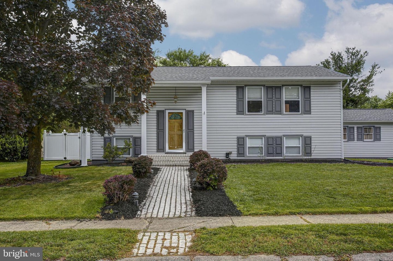 284 Campfield Rd Newark De 19713 Mls Denc503530 Redfin