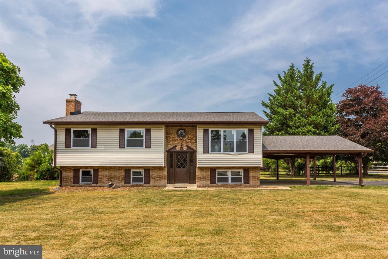 10407 Scaggsville Rd, Laurel, MD 20723 | MLS# MDHW2029546 | Redfin