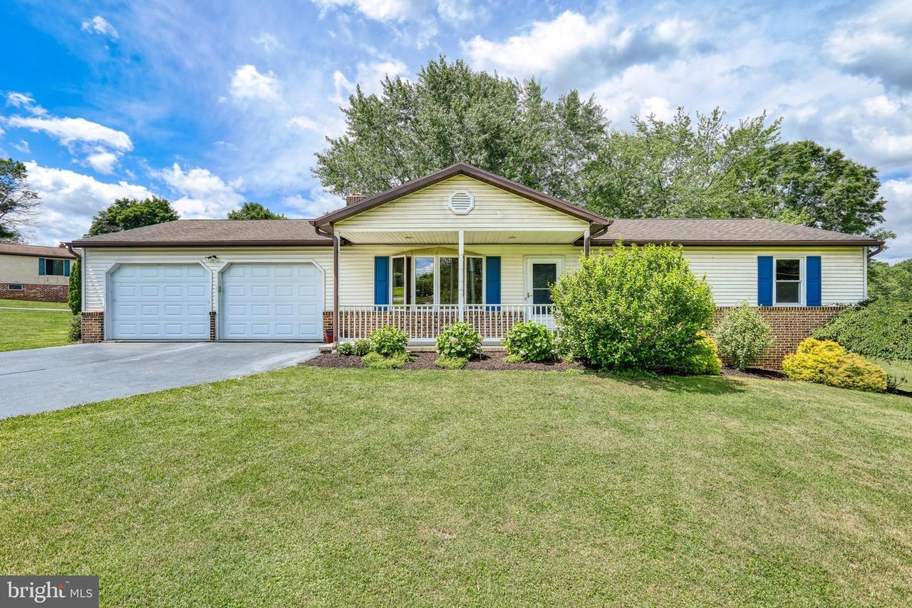 520 Lake Meade Dr, East Berlin, PA 17316 MLS PAAD102552 Redfin