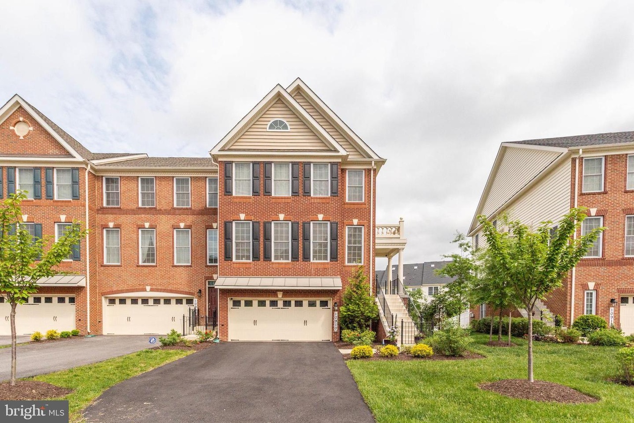 dapplegrey house sale