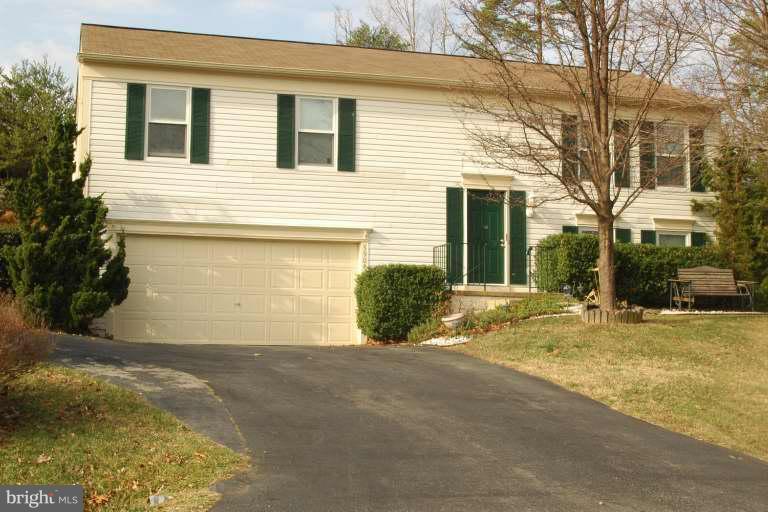 5904 Chadwick Ct Fredericksburg VA 22407 Redfin 5904 Chadwick Ct Fredericksburg VA 22407 Redfin