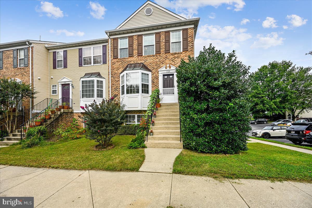 1103 Simsbury Ct, Crofton, MD 21114 | MLS# MDAA446578 | Redfin