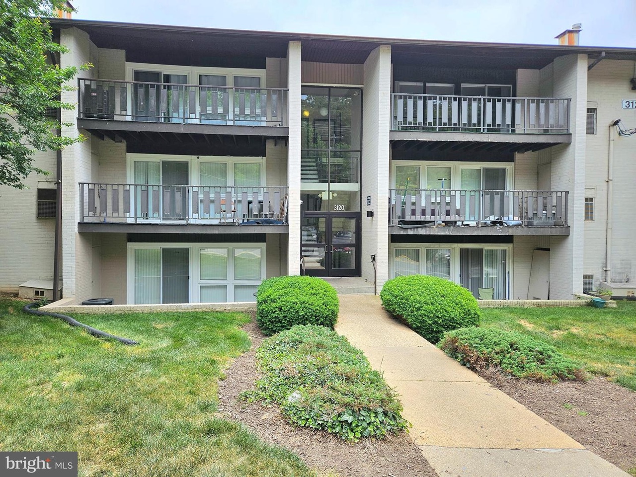 3120 Brinkley Rd 3203, Temple Hills, MD 20748 MLS MDPG2079608 Redfin