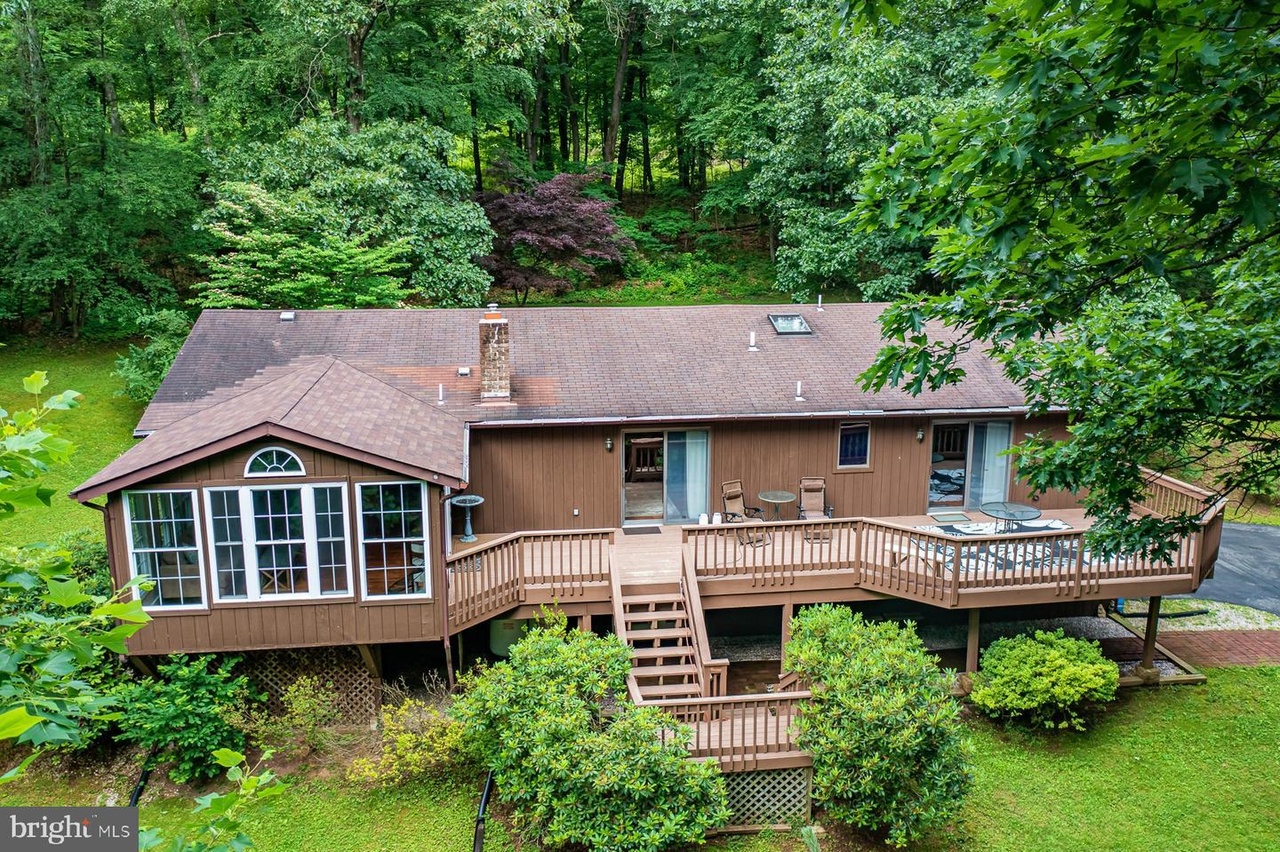 3117 Aspen Ln, Center Valley, PA 18034 MLS PALH2000608 Redfin