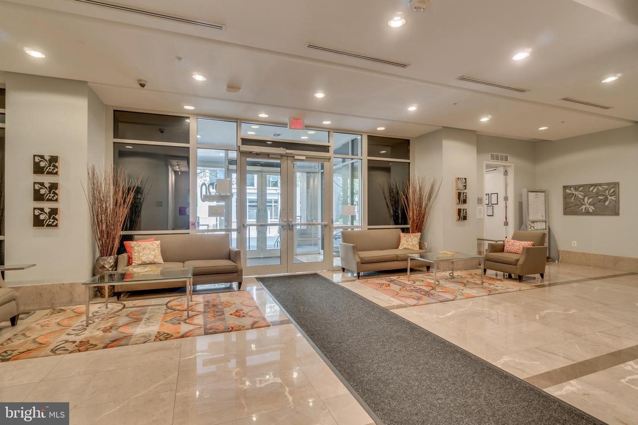 820 N Pollard St #816, Arlington, VA 22203 | MLS# VAAR168614 | Redfin