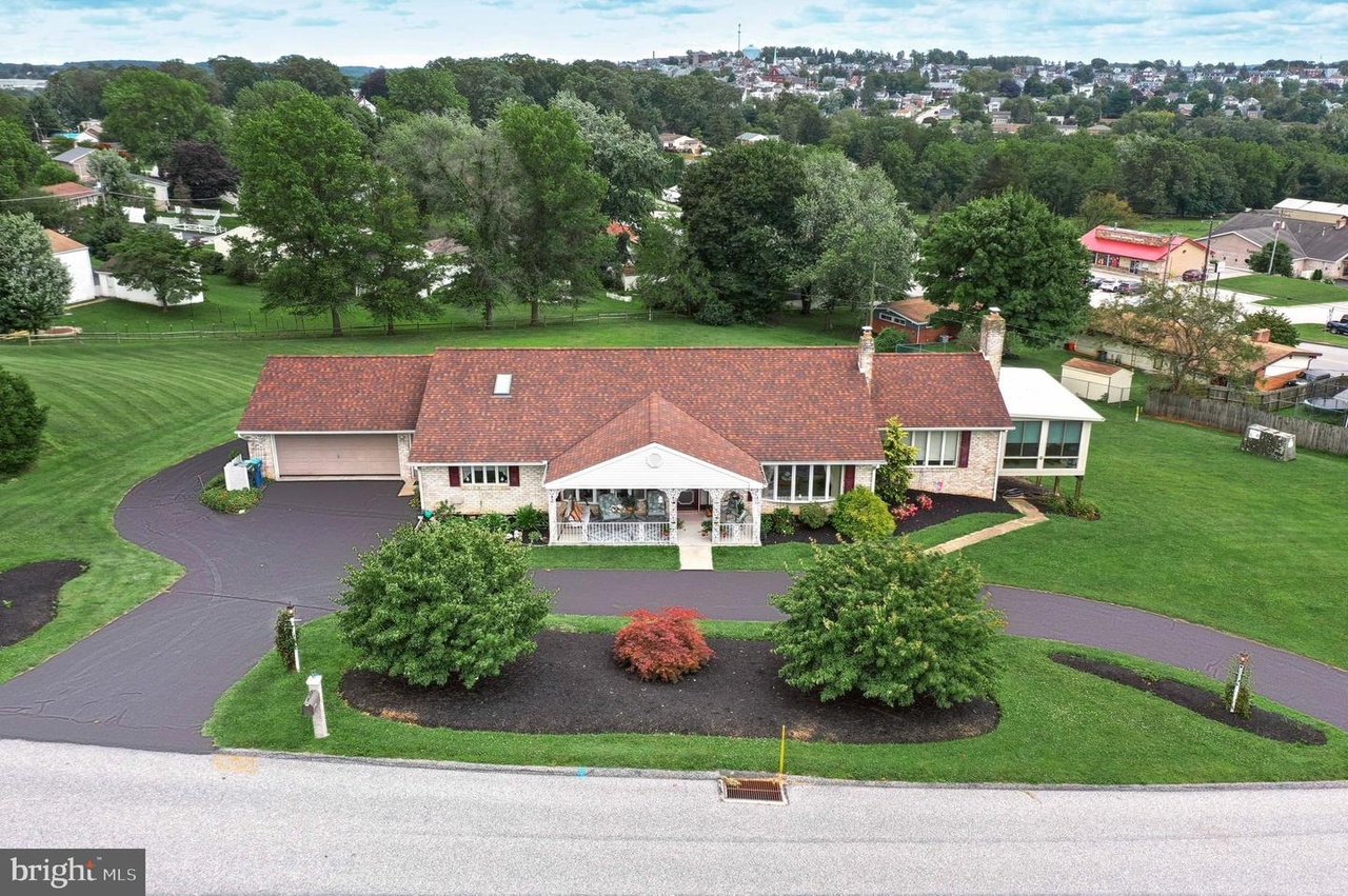 1000 Woodridge Rd, Red Lion, PA 17356 MLS PAYK2046618 Redfin