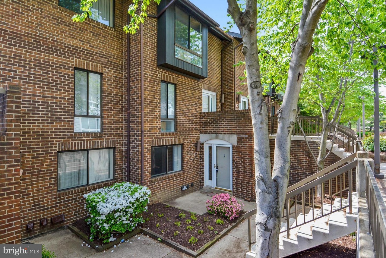 44 Hawthorne Ct NE #44, Washington, DC 20017 | MLS ...