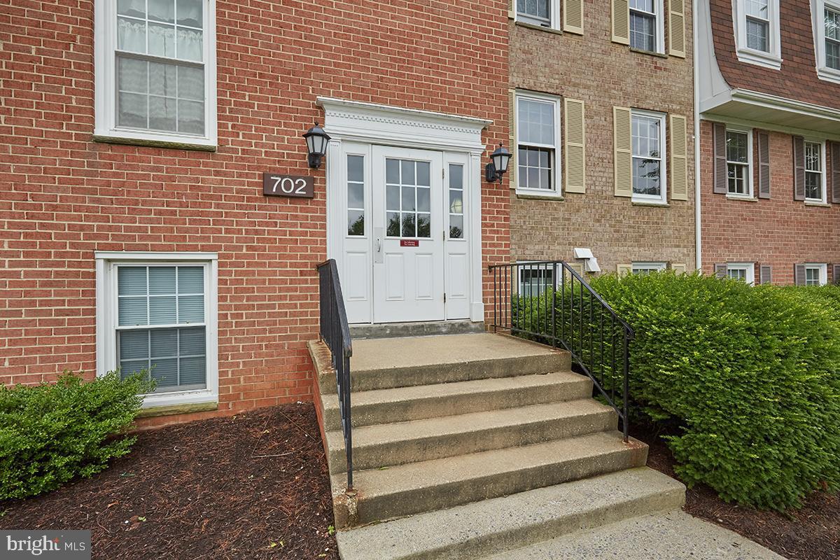 702 Quince Orchard Blvd #102, Gaithersburg, MD 20878 | MLS# MDMC2058624 ...