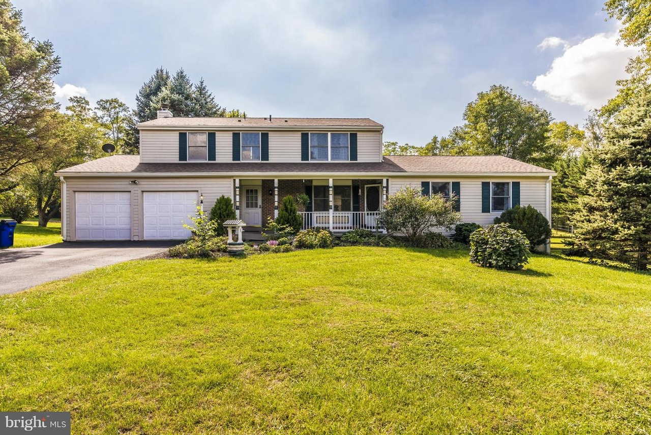 9809 Greenbrier Ln, Walkersville, MD 21793 | Redfin