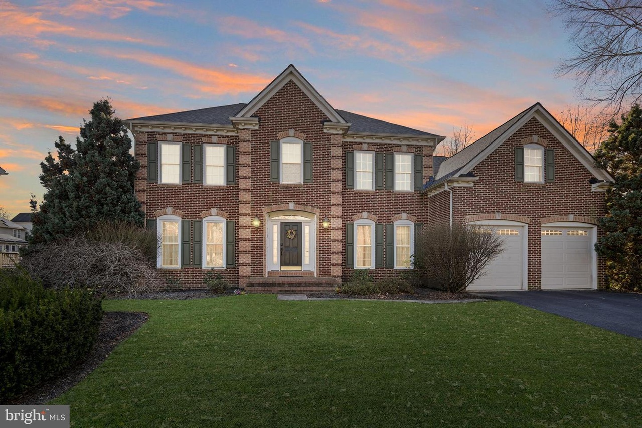 3803 Kendall Dr, Frederick, MD 21704