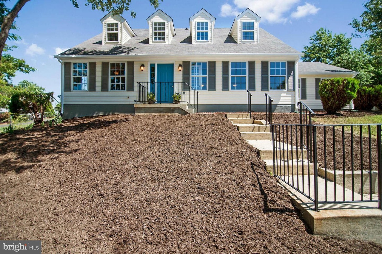 2333 Rolling Meadows St, Waldorf, MD 20601 MLS 1000472647 Redfin