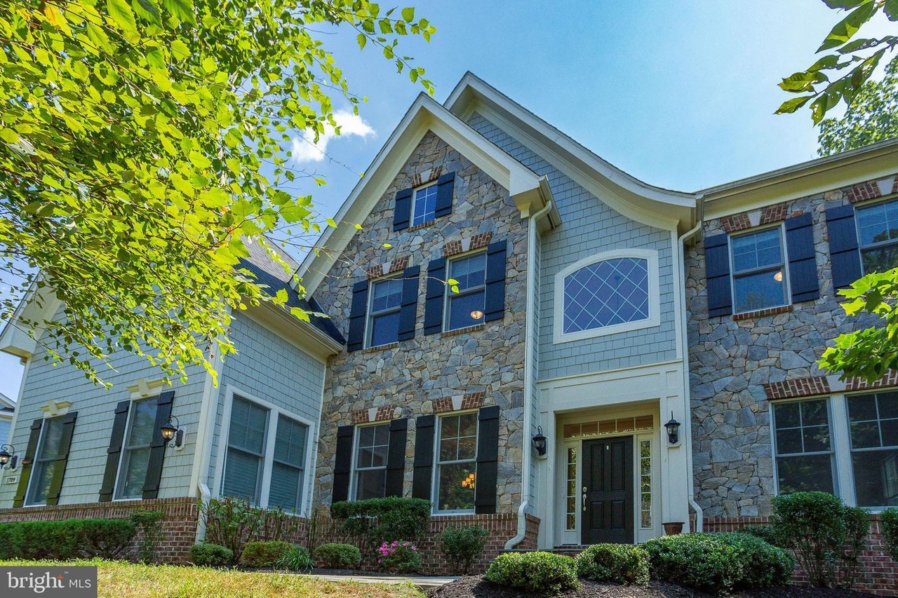 1709 Besley Rd, Vienna, VA 22182 MLS VAFX1089656 Redfin