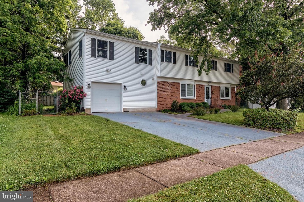26 wiltshire drive, lawrence township, nj