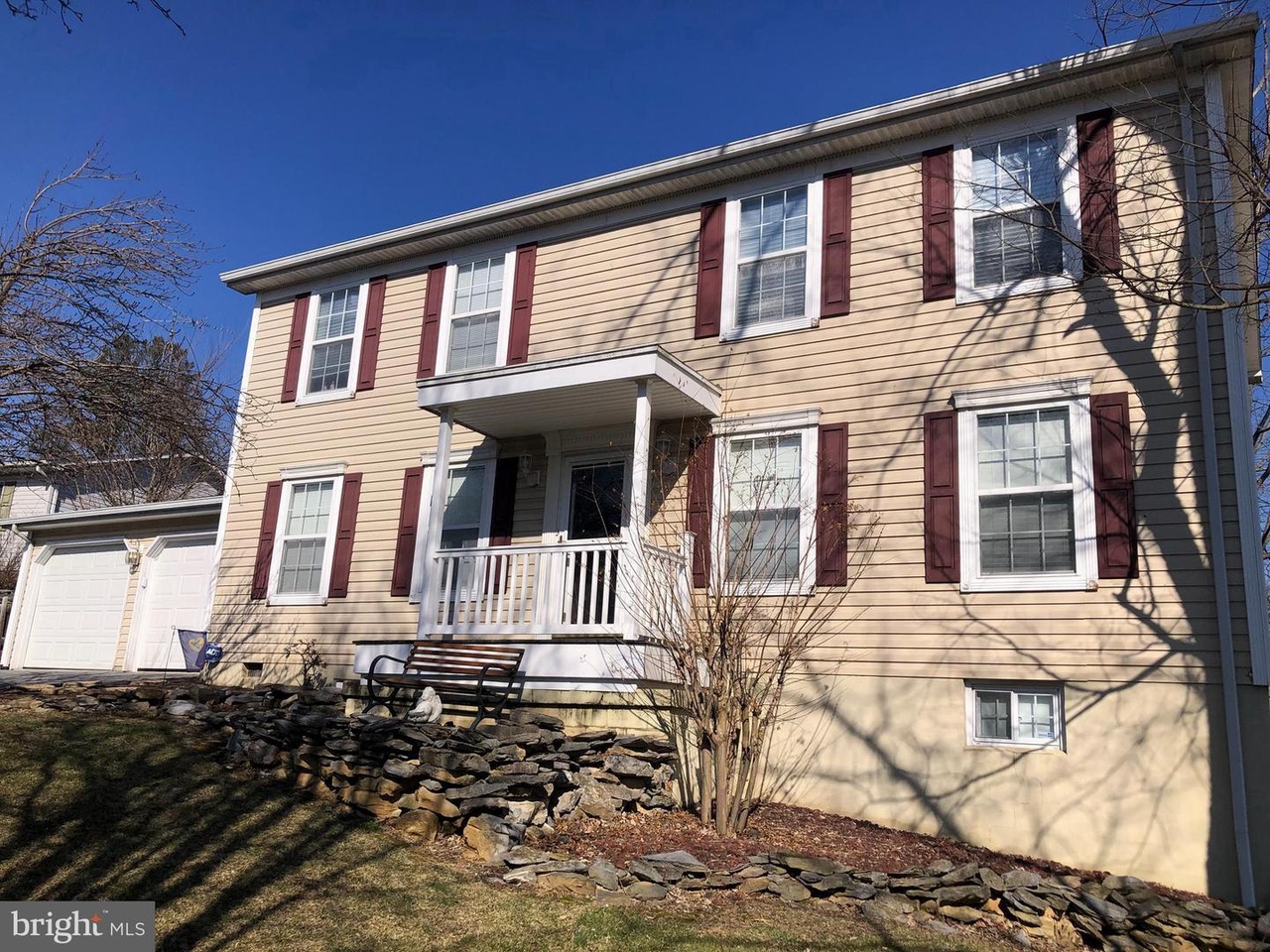 935 Hillcrest Dr, Martinsburg, WV 25401 | MLS# WVBE2026672 | Redfin