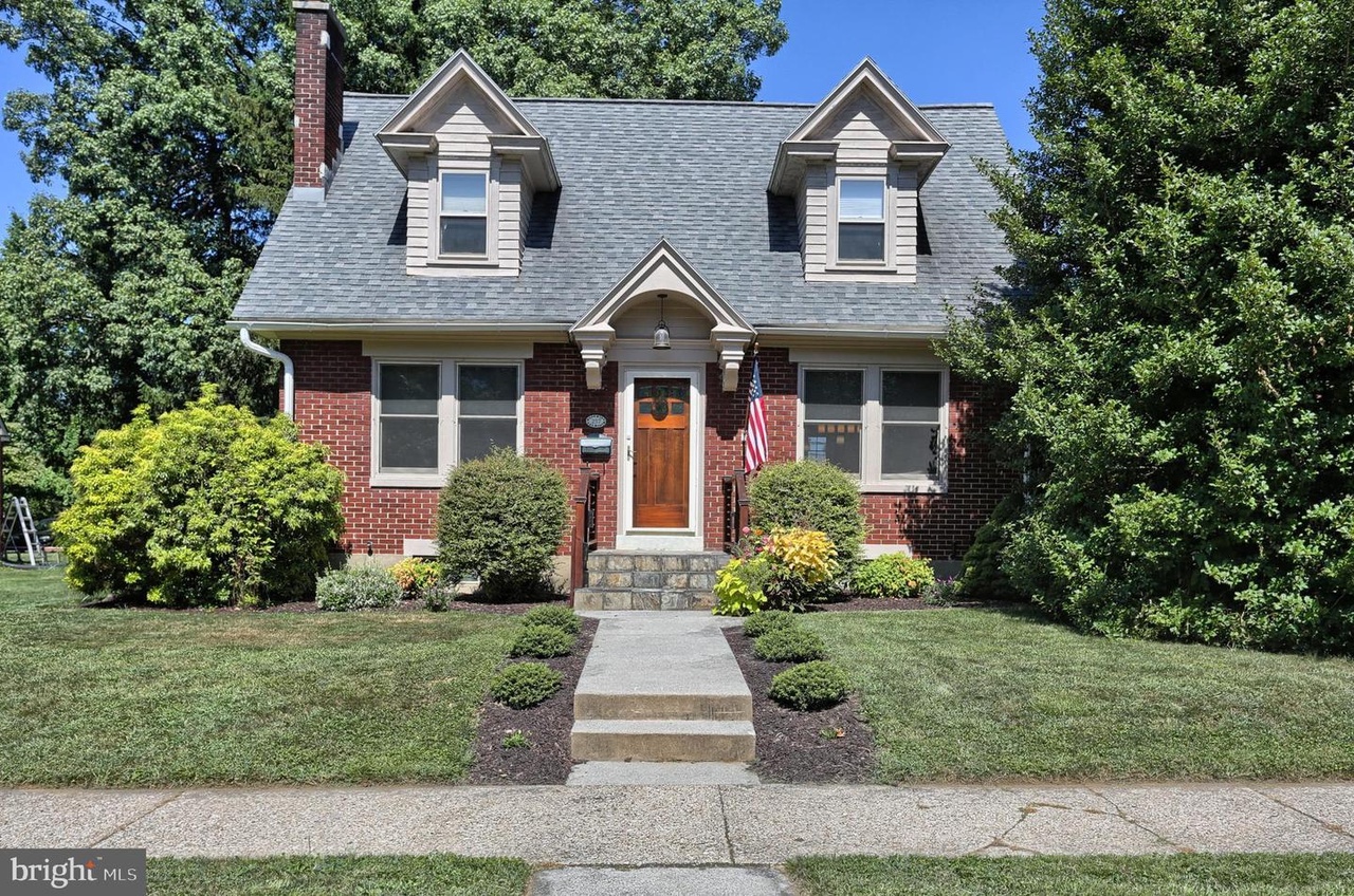 257 Maple Ave, Hershey, PA 17033 MLS PADA118674 Redfin