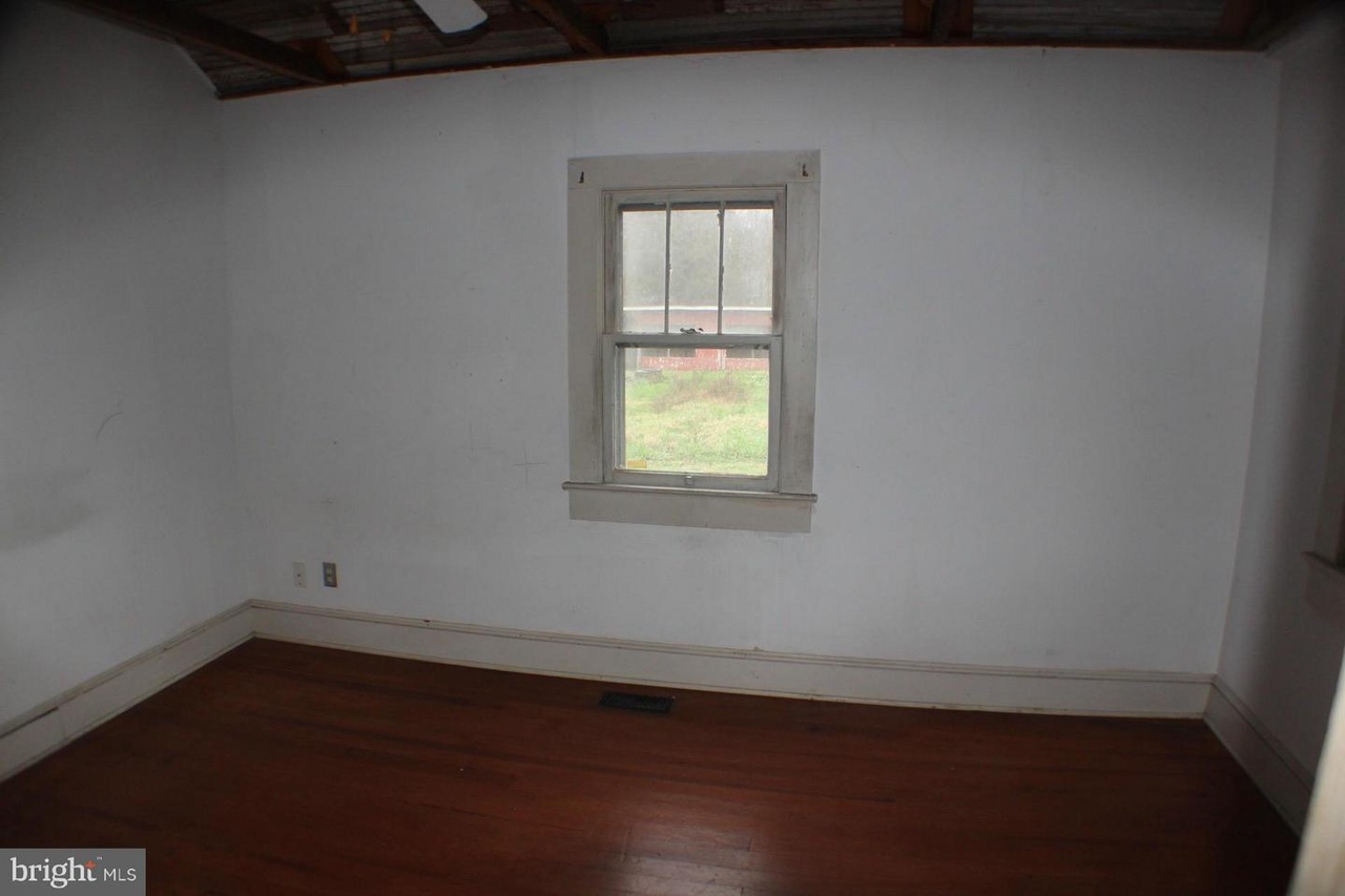 662 Caisson Rd, Fredericksburg, VA 22405 MLS 1000756721 Redfin