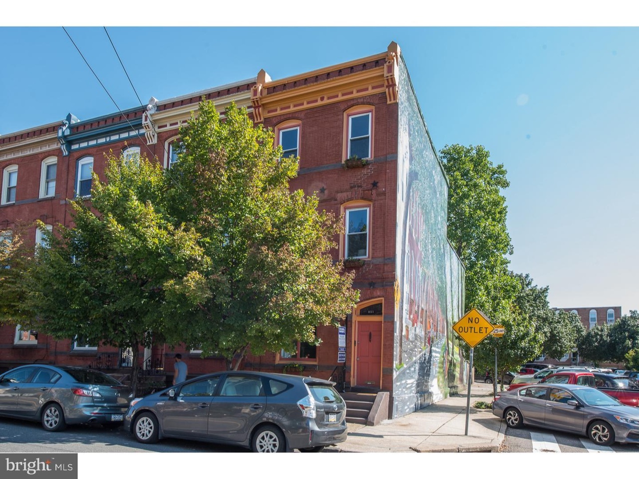 851 N 29th St, Philadelphia, PA 19130 | MLS# 1007795728 | Redfin