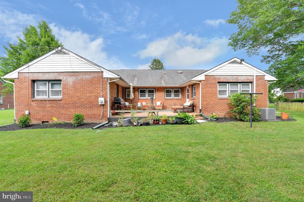 202 Friendship Rd, Elkton, MD 21921 | Redfin