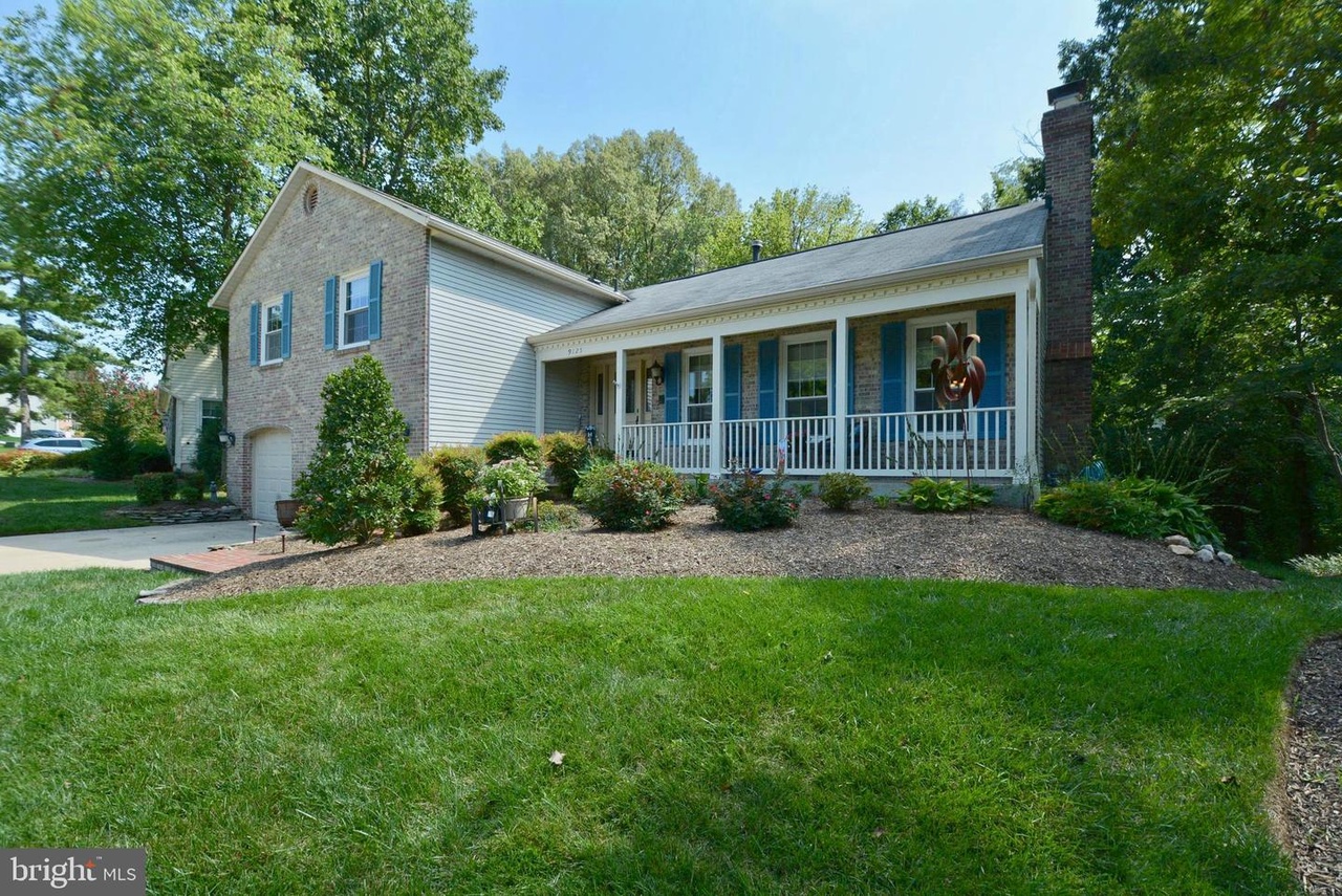 9125 Lake Braddock Dr, Burke, VA 22015 MLS VAFX2013738 Redfin