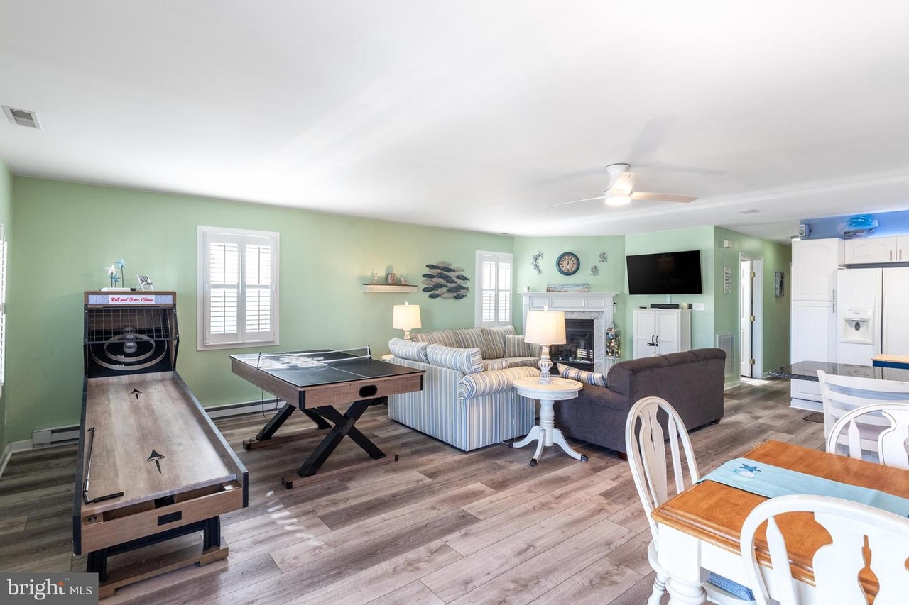 13339 Colonial Rd, Ocean City, MD 21842 | Redfin