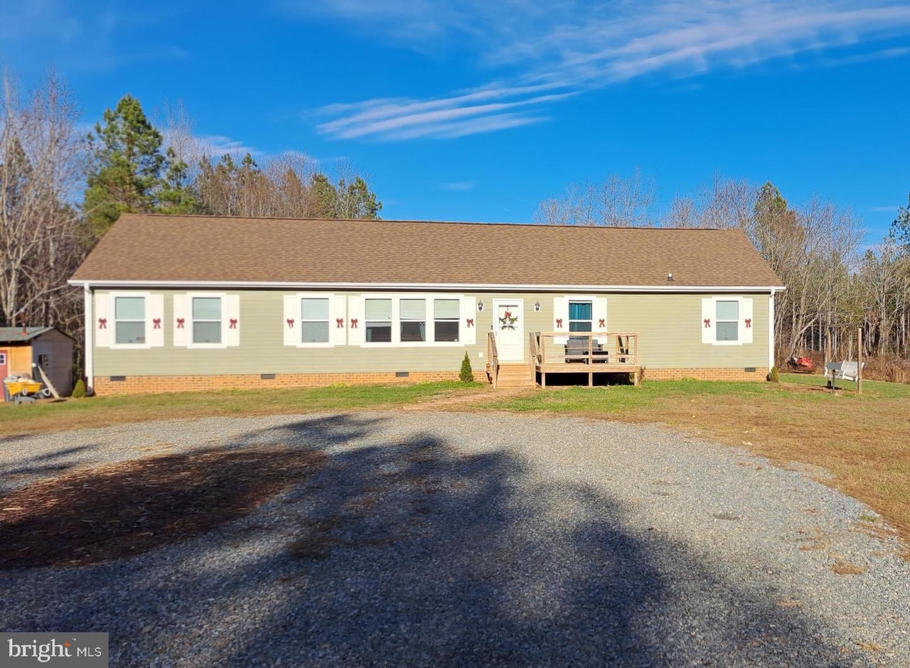 7471 Grand Hill Rd, Spotsylvania, VA 22551 | Redfin