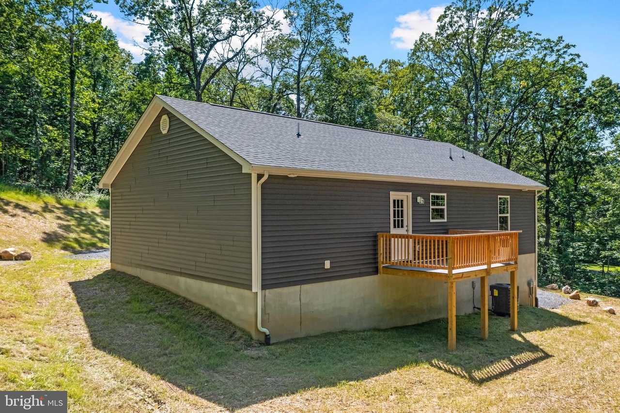 1215 Fleming Park Rd, Mount Jackson, VA 22842 | MLS# VASH2002784 | Redfin