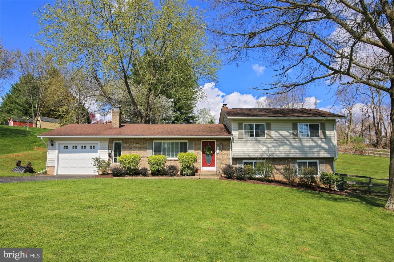 8595 Mansfield Ct Middletown Md Mls Mdfr Redfin