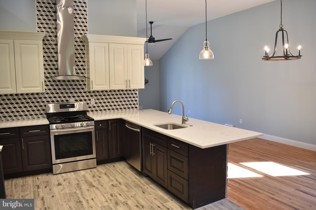 8822 Rising Sun Ave Philadelphia Pa 19115 Mls Paph806842 Redfin