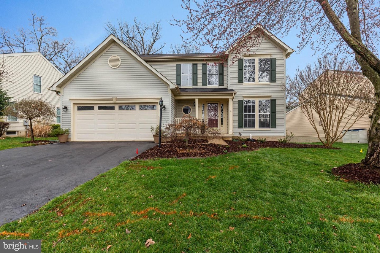 747 Citation Dr Ashburn Va 147 Mls Valo Redfin 747 Citation Dr Ashburn Va 147 Mls Valo Redfin