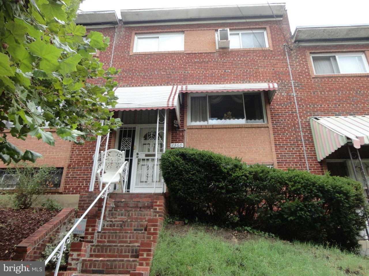 1360 W St NE, Washington, DC 20018 | Redfin