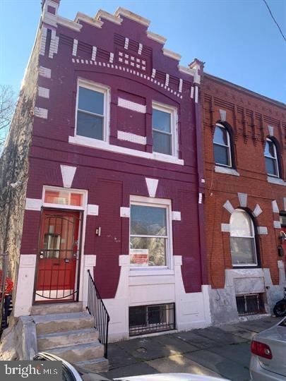 2236 Fontain St, Philadelphia, PA 19121