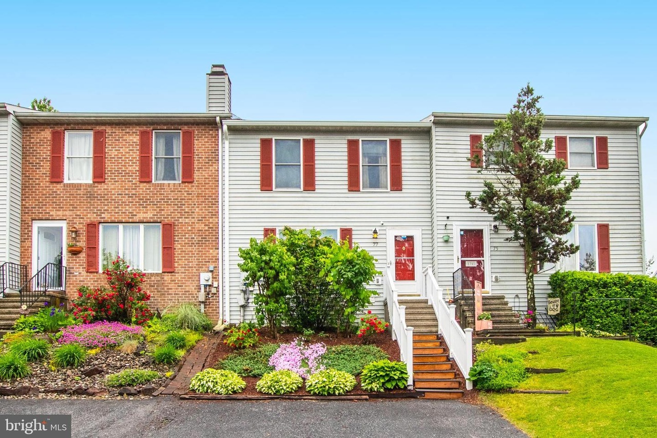 77 Persian Lilac Dr, Etters, PA 17319 | MLS# PAYK159866 | Redfin