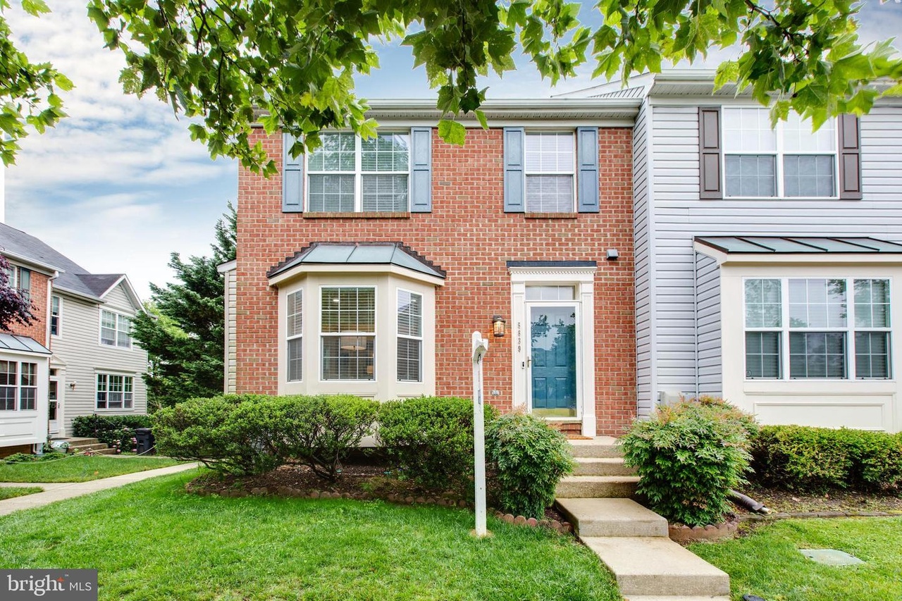 5839 Blue Sky, Elkridge, MD 21075 | Redfin