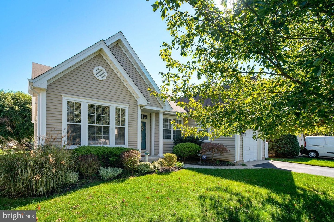 94 Mirage Blvd, Barnegat, NJ 08005 MLS NJOC2003908 Redfin