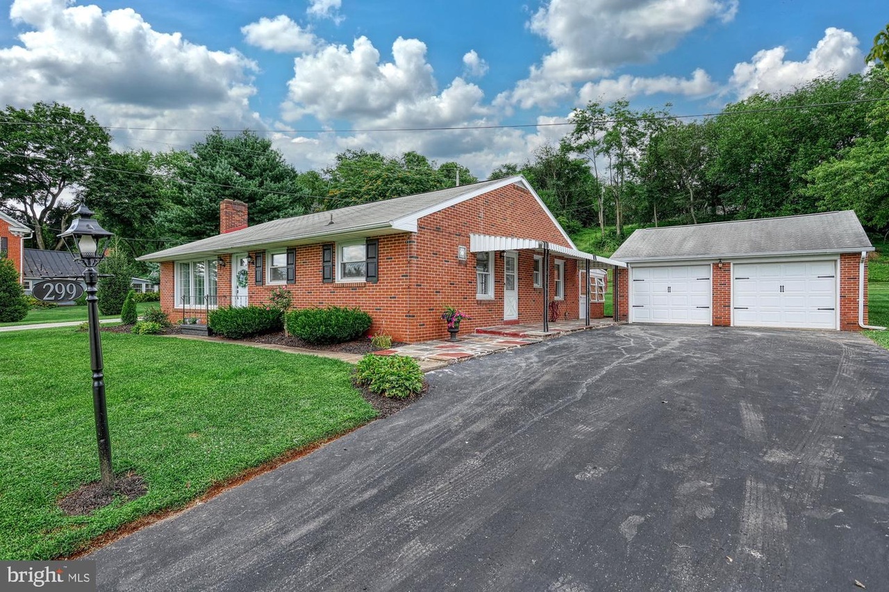 299 Old Hanover Rd, Spring Grove, PA 17362 MLS PAYK2004908 Redfin