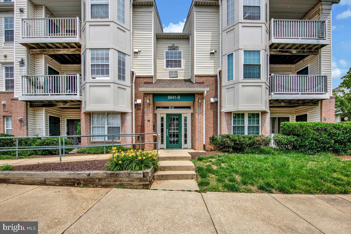 8941 Town Center Cir Unit 2-206, Upper Marlboro, MD 20774