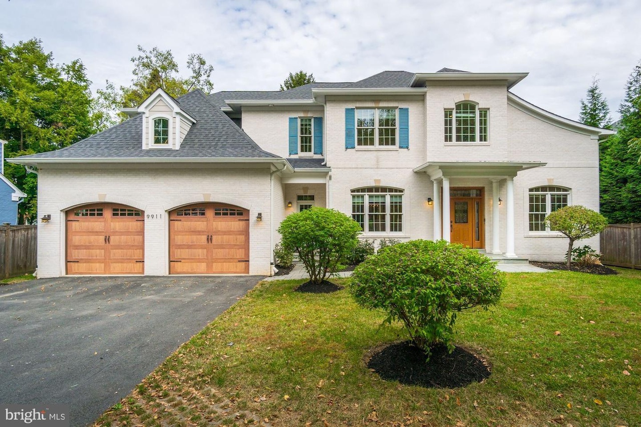 9911 Old Rd, Bethesda, MD 20814 MLS MDMC682932 Redfin