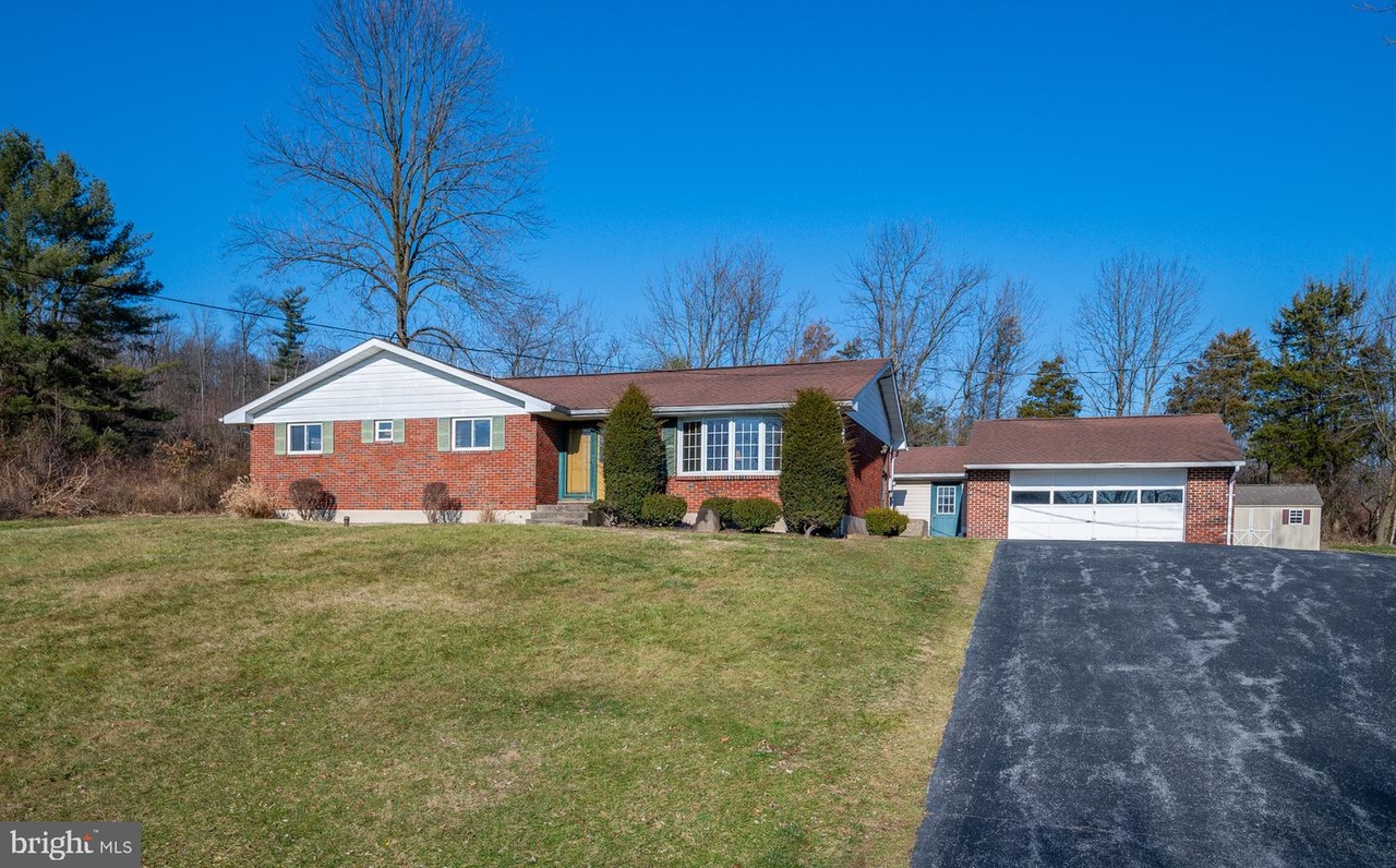 217 Douglass Dr, Douglassville, PA 19518 MLS PABK371934 Redfin