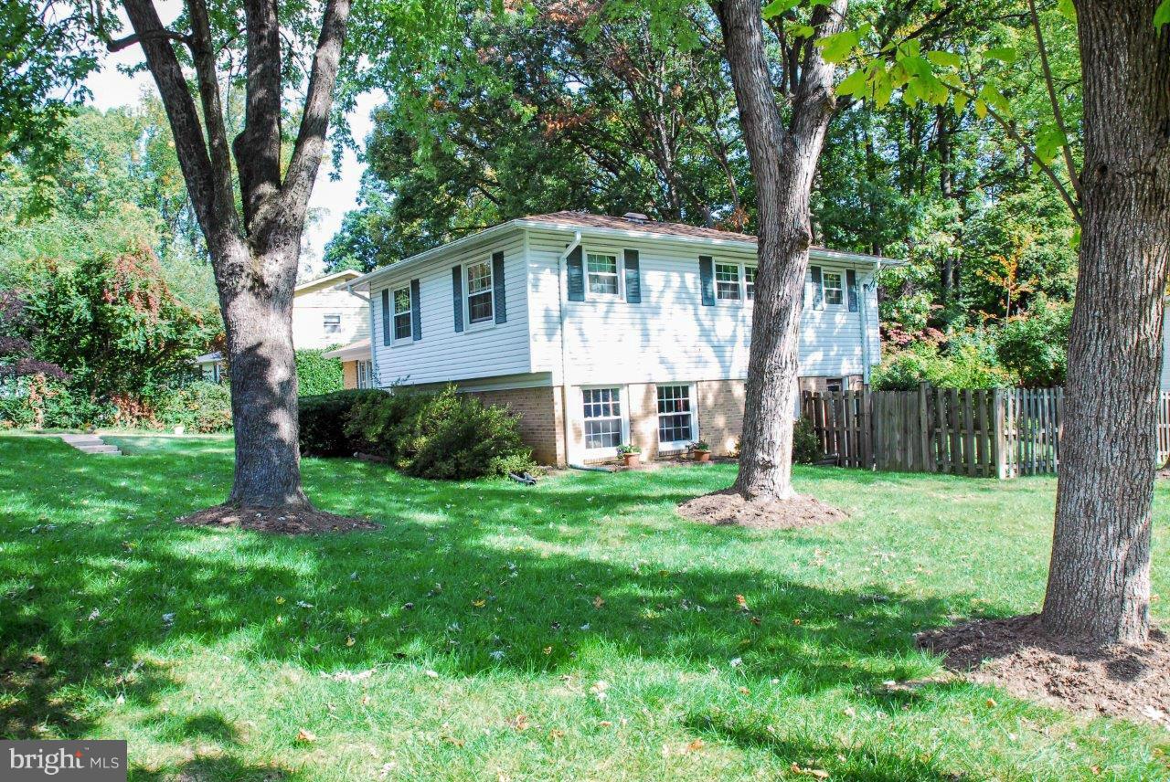 7942 Harwood Pl Springfield VA 22152 MLS 1001253937 Redfin 7942-harwood-pl-springfield-va-22152-mls-1001253937-redfin