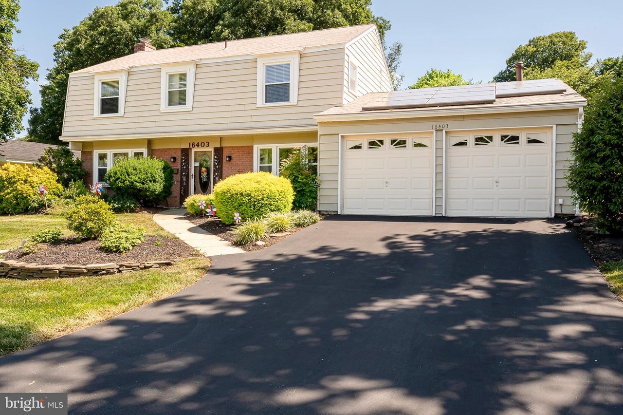 16403 Pointer Ridge Dr, Bowie, MD 20716 MLS MDPG2046940 Redfin