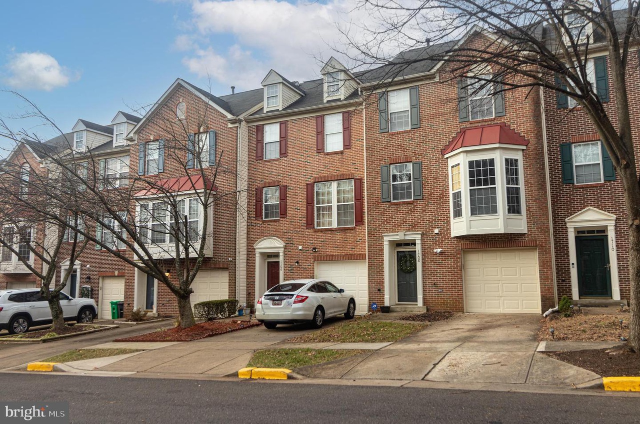 1706 Apple Blossom Ct, Bowie, MD 20721 | MLS# MDPG2078954 | Redfin