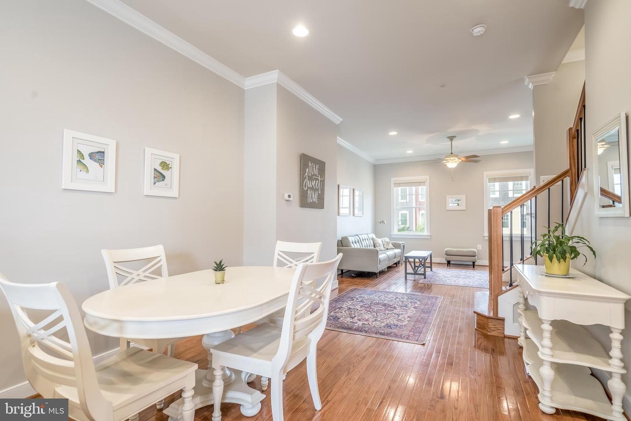 729-annie-rose-ave-alexandria-va-22301-mls-vaax247956-redfin